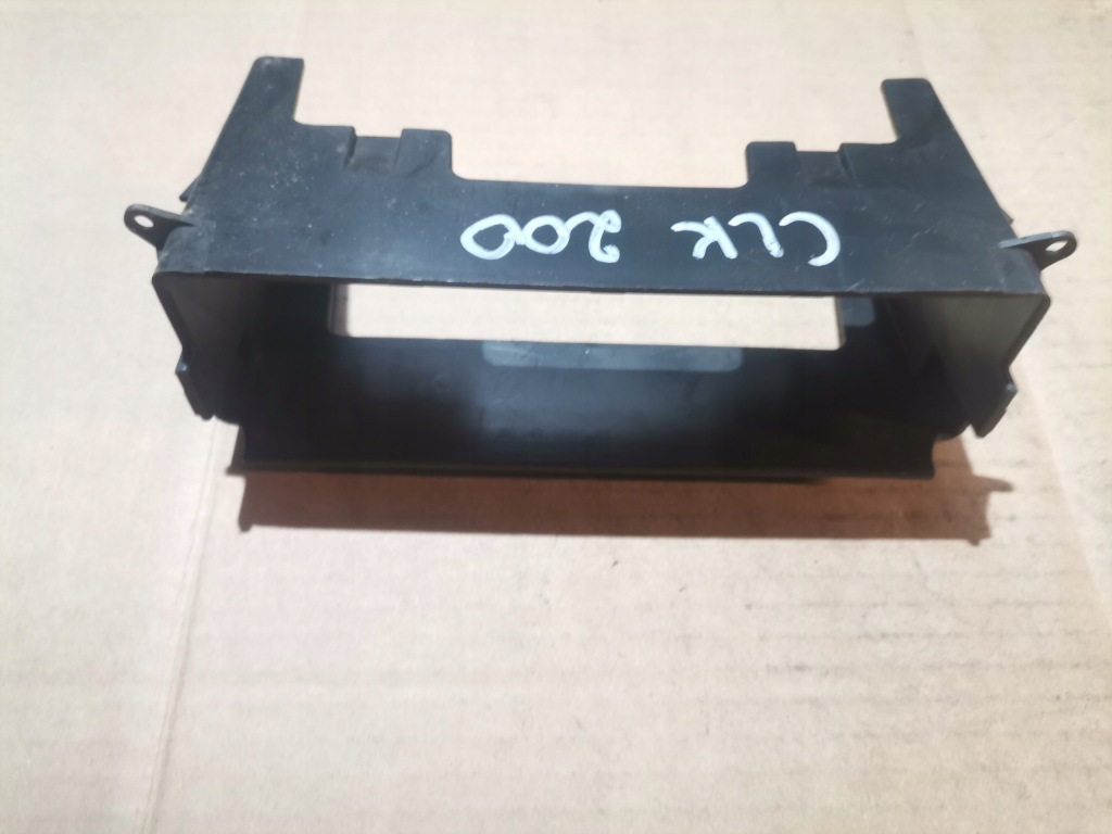 Купить Защита рамка радио панели mercedes w208