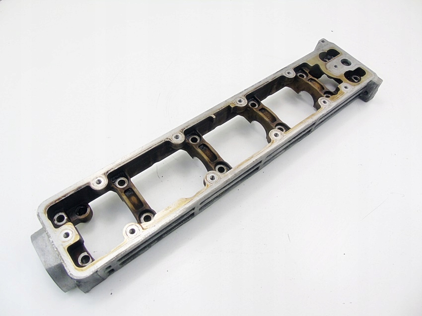 фото №1, Рамка головки 1.8 2.0 16v 407 406 c5 xsara picasso