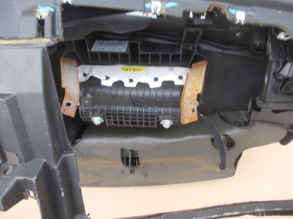 фото №11, Панель приладів консоль подушки безпеки alfa romeo giulietta europa orginał