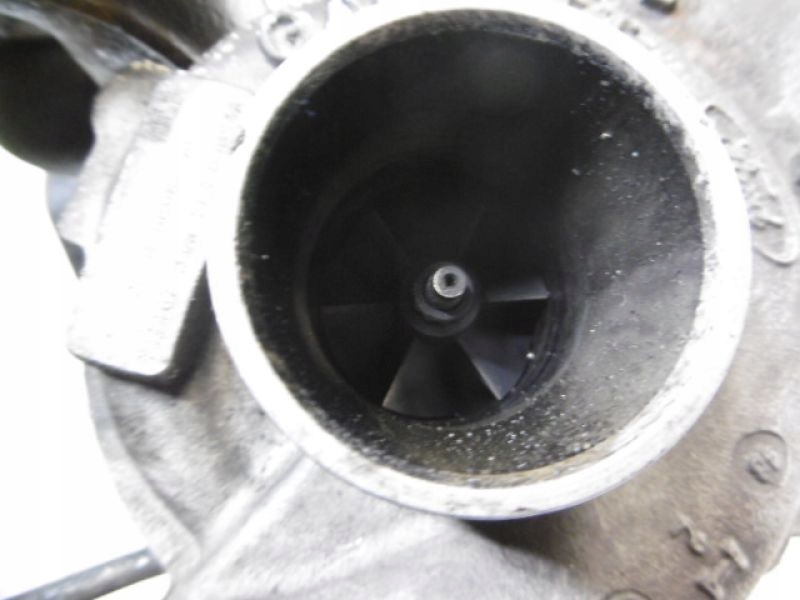 фото №5, Mondeo mk3 турбонагнетатель 2,0tdci 2s7q-6k682-ac