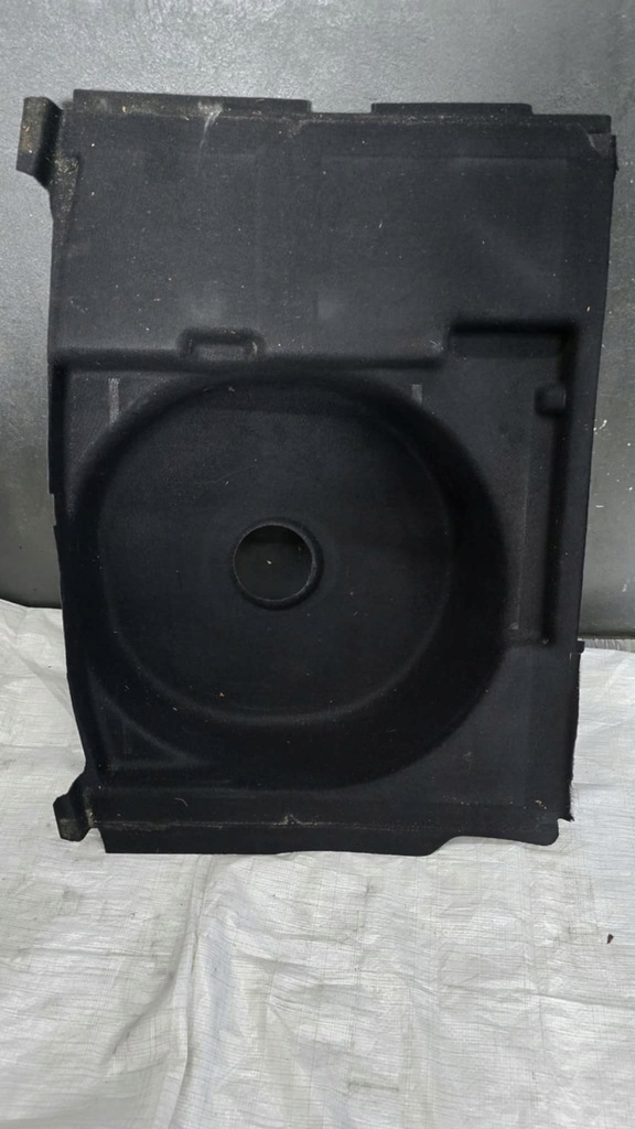 фото №1, Обшивка пол pod колесо запасное renault megane iv kombi 849102184r