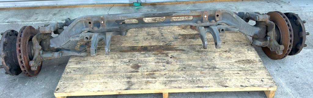 фото №1, Oś ступиця передня mercedes actros mp4 a0003301000