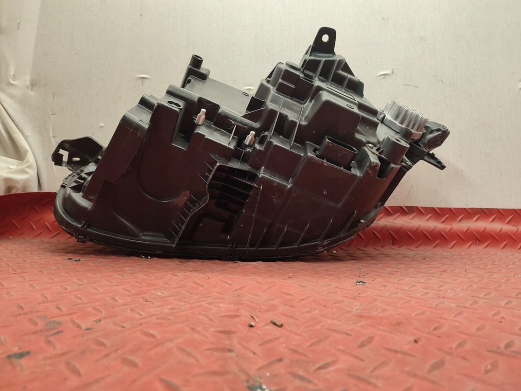 фото №9, Volvo xc90 1-moduł orginał full led europa ładna лампа права