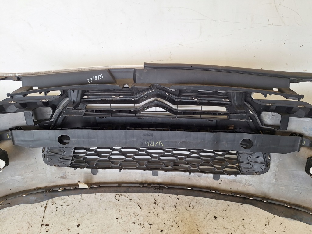 фото №5, Citroen ds3 10-14 бампер + led