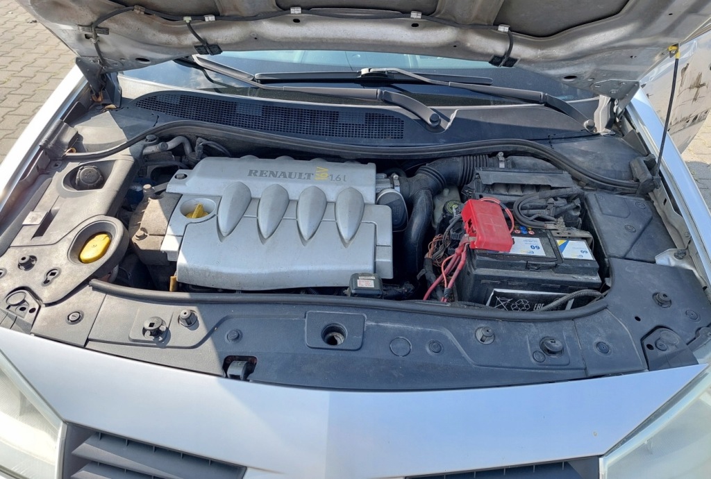 Купити Двигун renault megane 2 1.6 16v k4m760