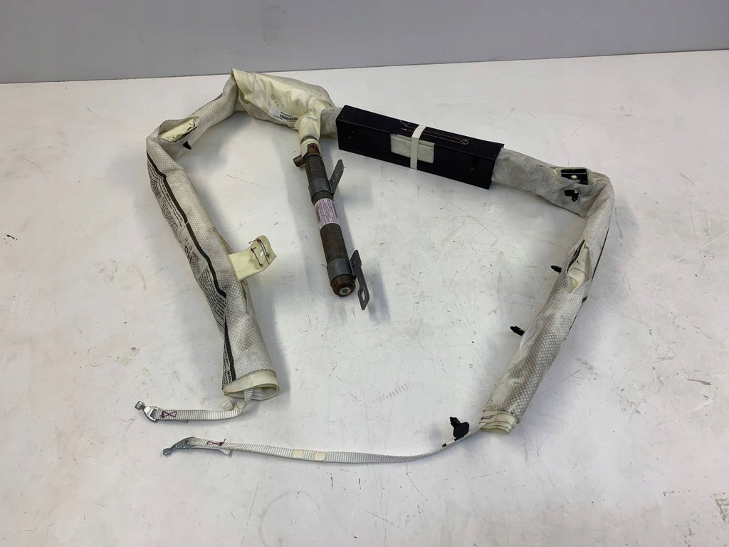 фото №1, Шторка безопасности подушка безопасности правая lancia thema p05108050af