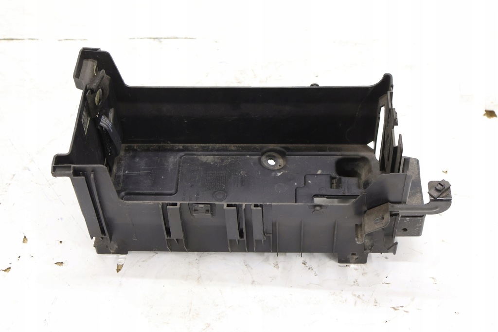 фото №1, Opel insignia a основание аккумулятор 23128536