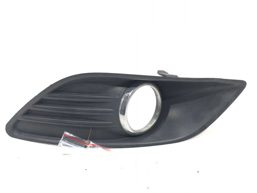 Купить Решётка бампера правый  перед ford focus 2 8m51-r19952-a 04-13