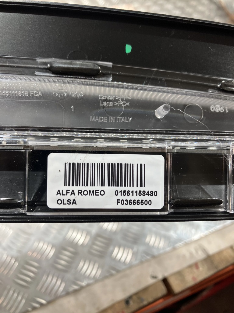 фото №2, Лампа свет стоп alfa romeo giulia 15-