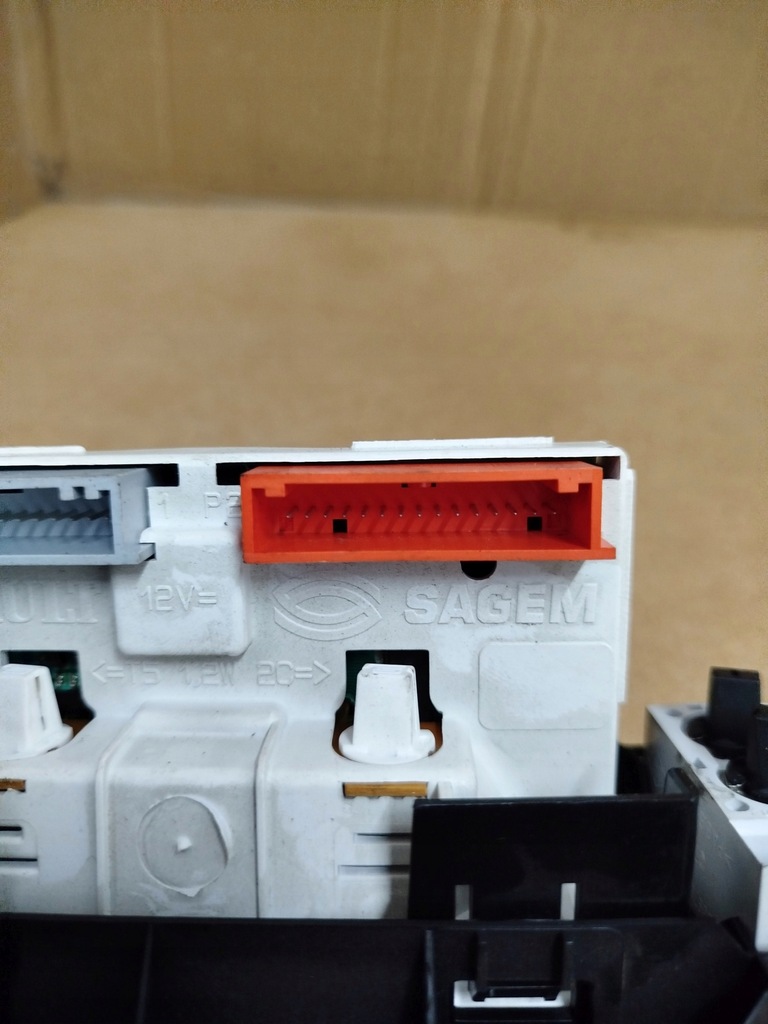 фото №5, Дисплей часы renault scenic i p7700436307