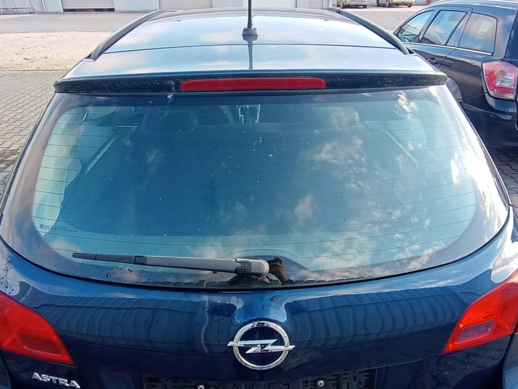 фото №1, Opel astra j kombi кришка багажника кришка багажника