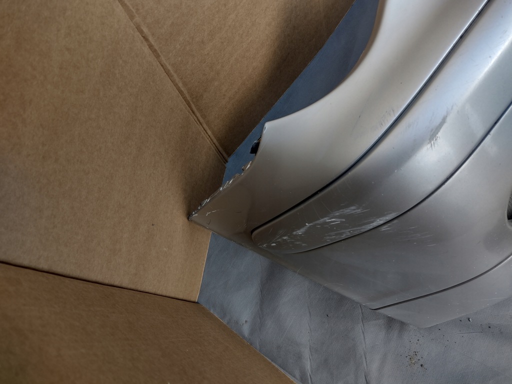 фото №9, Бампер передний mercedes c-klasa w203 00-04r sedan