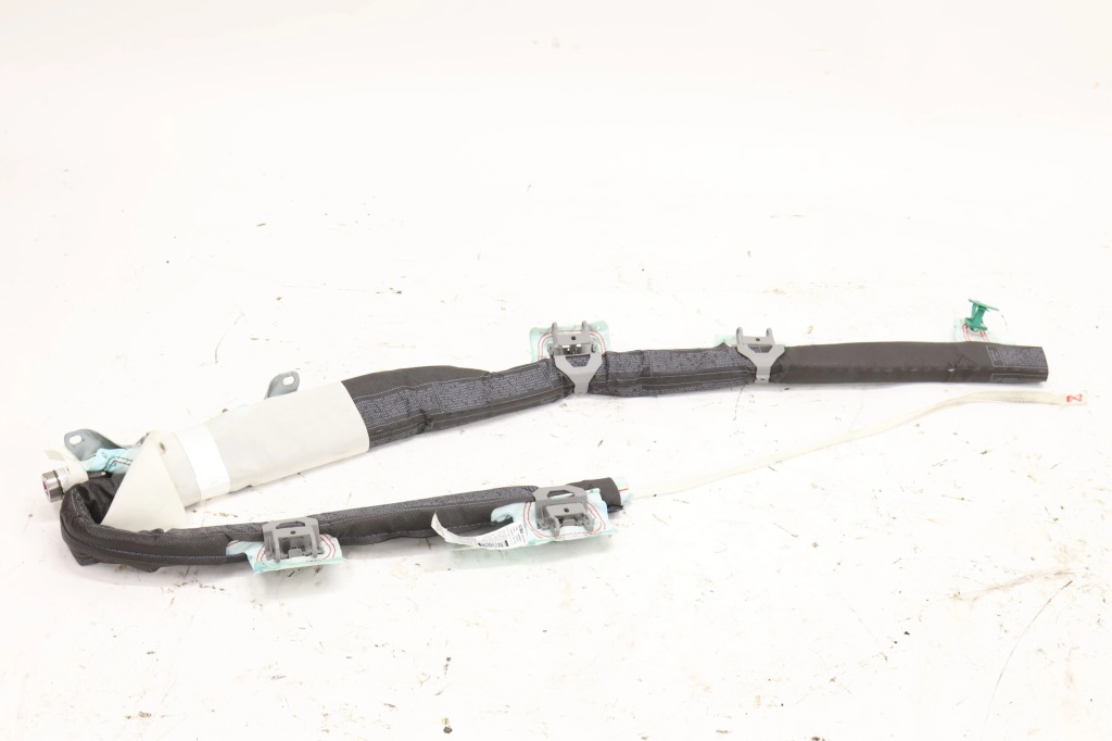 Купить Alfa romeo giulietta шторка безопасности правая 34056826