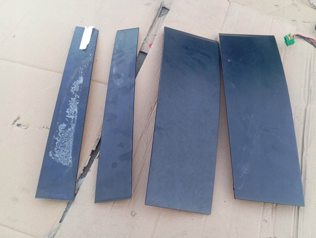 фото №10, Chrysler town country 11- молдинг w дверь задняя задних задние левая правая dodge