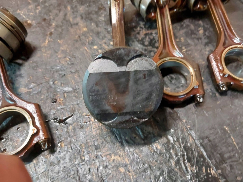 Поршень з шатун bmw 5 e39 520i m52b20tu 206s4 Недорого