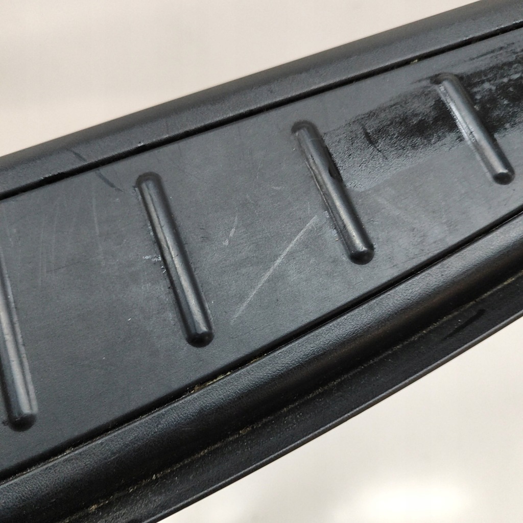 Tesla model x 2020 захист поперечина багажника Недорого