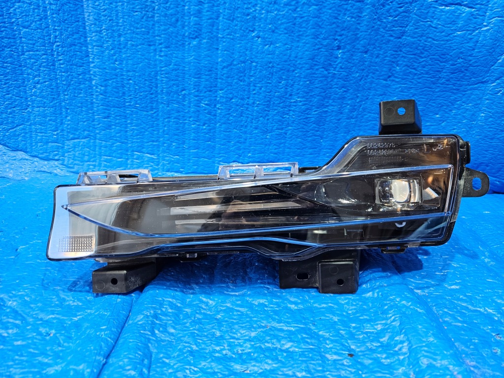 Купити Tesla model y протитуманна фара led drl лівий 150793200c