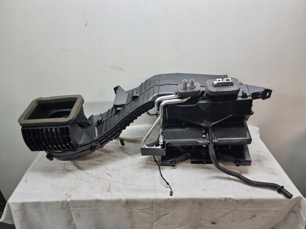 фото №1, Mercedes w906 обігрівач