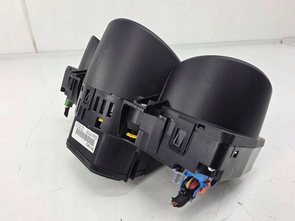 фото №6, Porsche macan 95b 2019 счетчик / спидометр