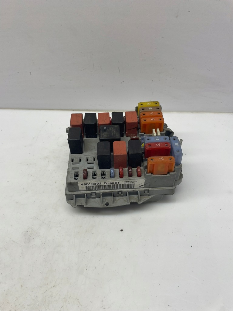 фото №1, Коробка предохранителей fiat 46810002