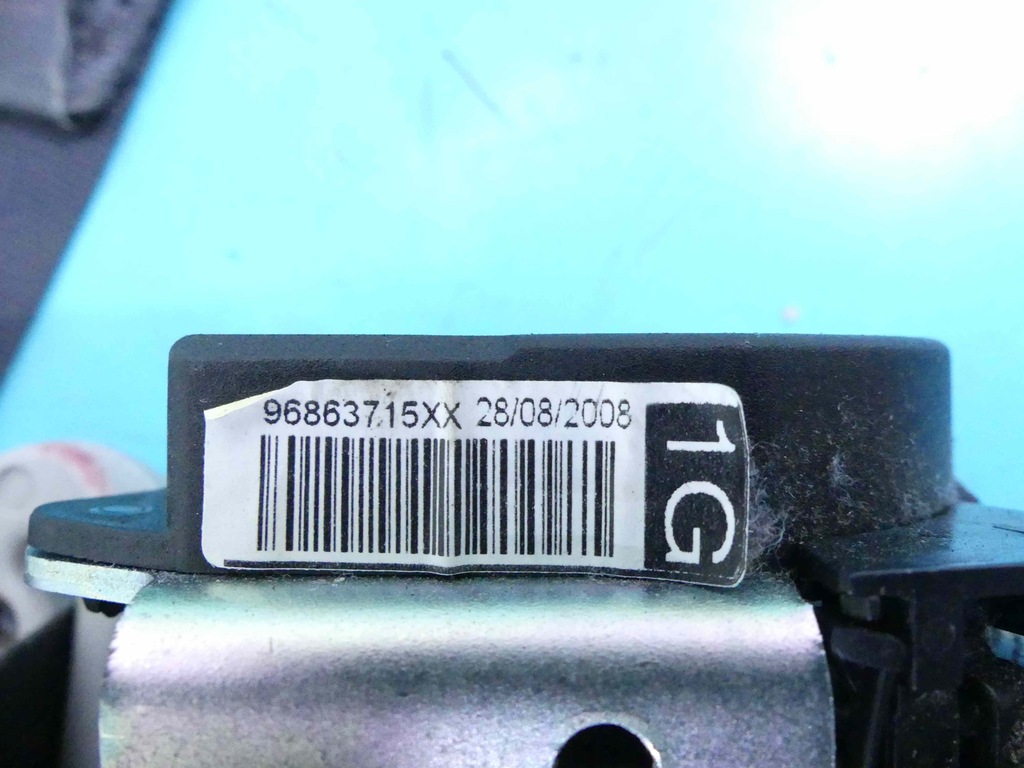 фото №3, Pas безпеки перед лівий peugeot 207 3d