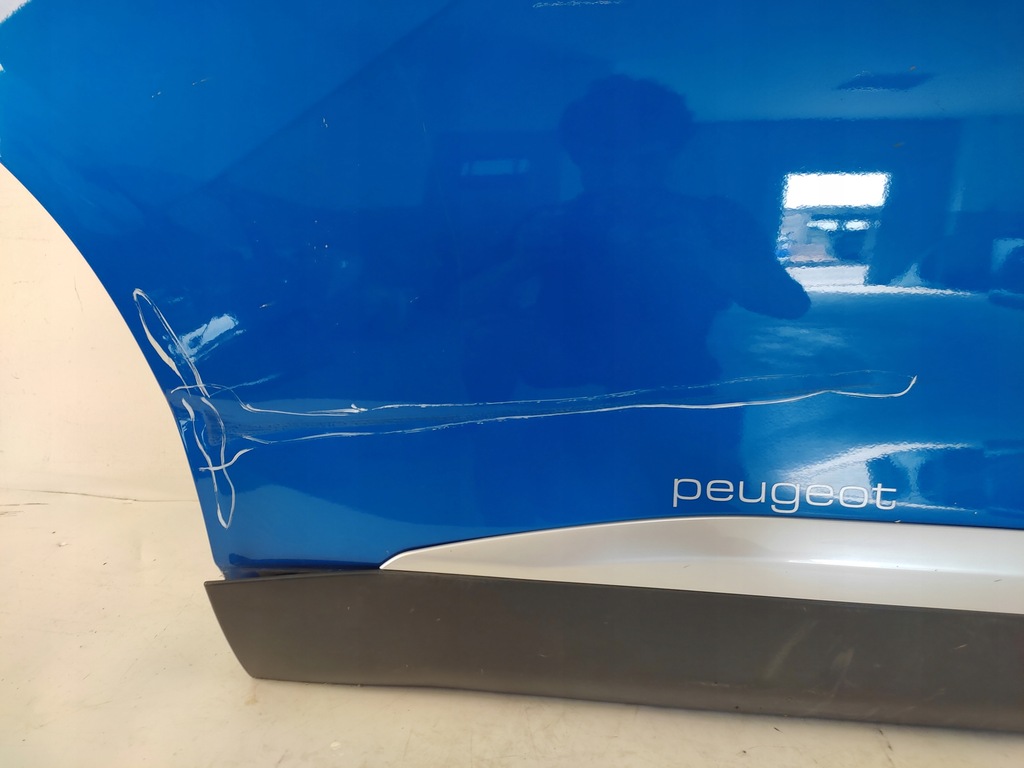 фото №8, Peugeot 2008 ii двері праве задні задня 2019-