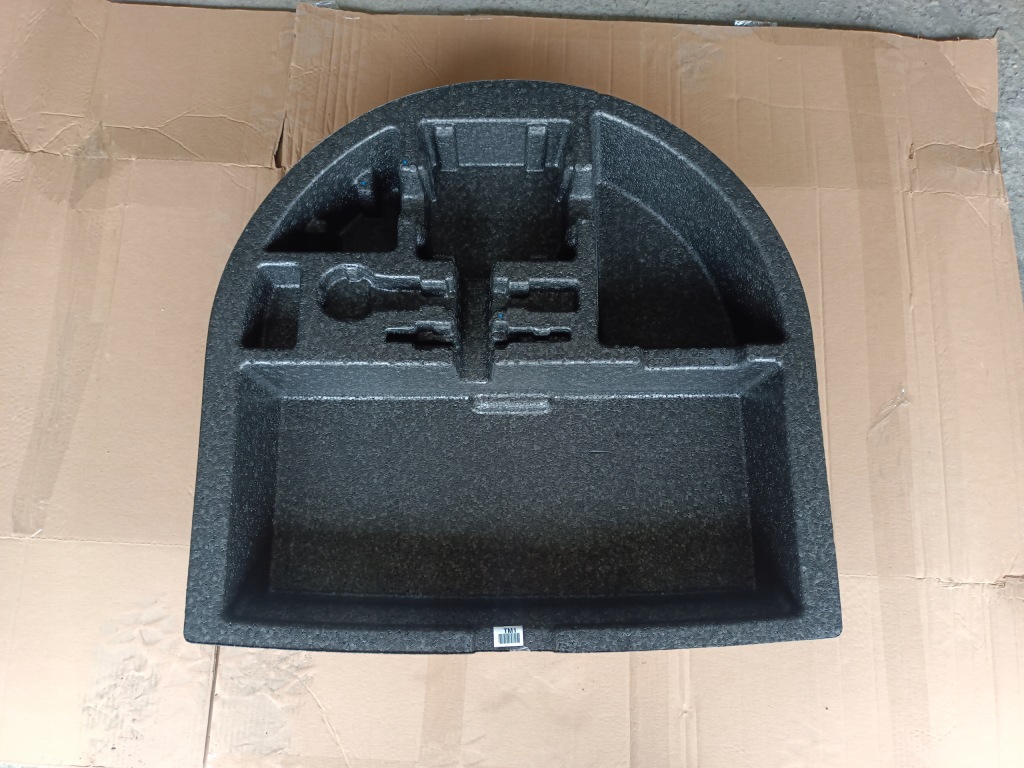фото №1, Пенополистирол багажника hyundai kona 09149-j9900