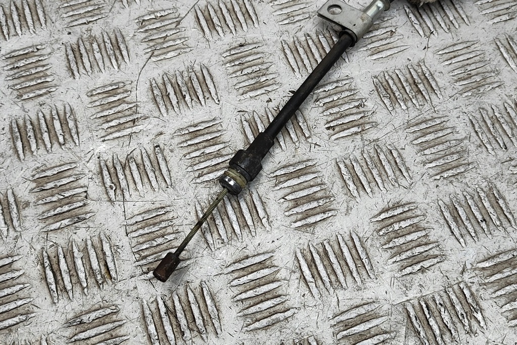 фото №5, Chevrolet corvette c6 правая трос тормозная 15281143 7.00 бензин 371kw 200