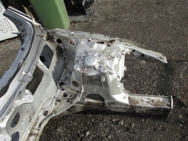 фото №7, Audi a6 c7 allroad четверть лонжерон левый перед лак lx7w