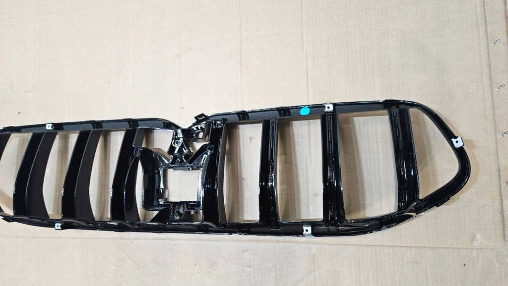 фото №13, Maserati grecale 2022 с передний решётка радиатора