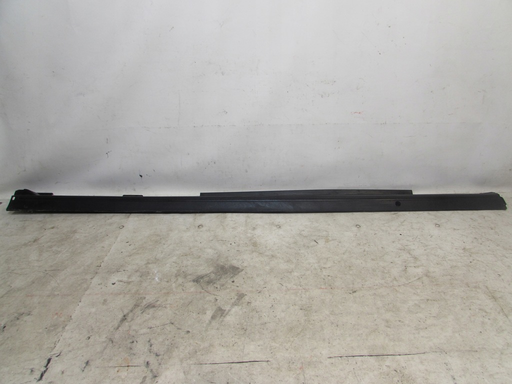 фото №1, Молдинг накладка порог правая toyota highlander 19