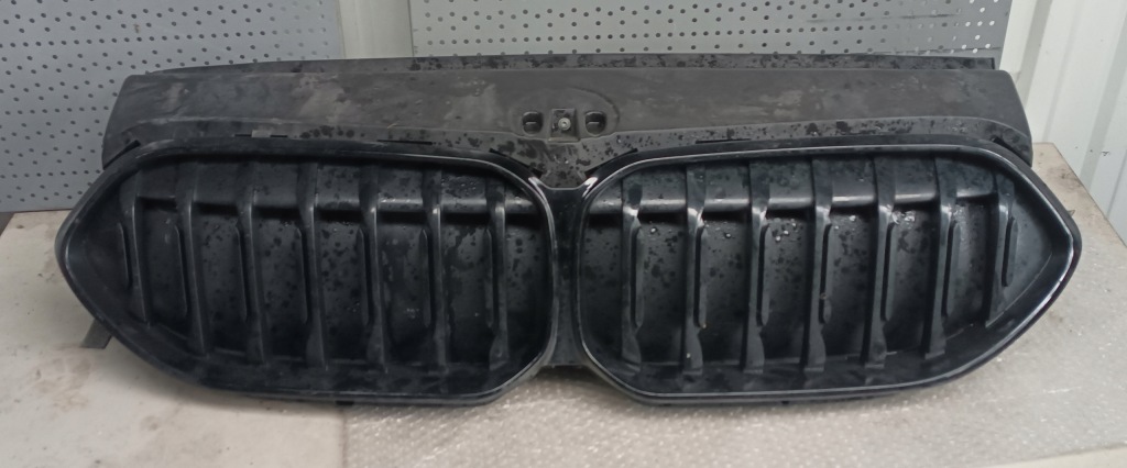 фото №1, Жалюзи шторка воздуха решётка радиатора решётка радиатора bmw 2 f44