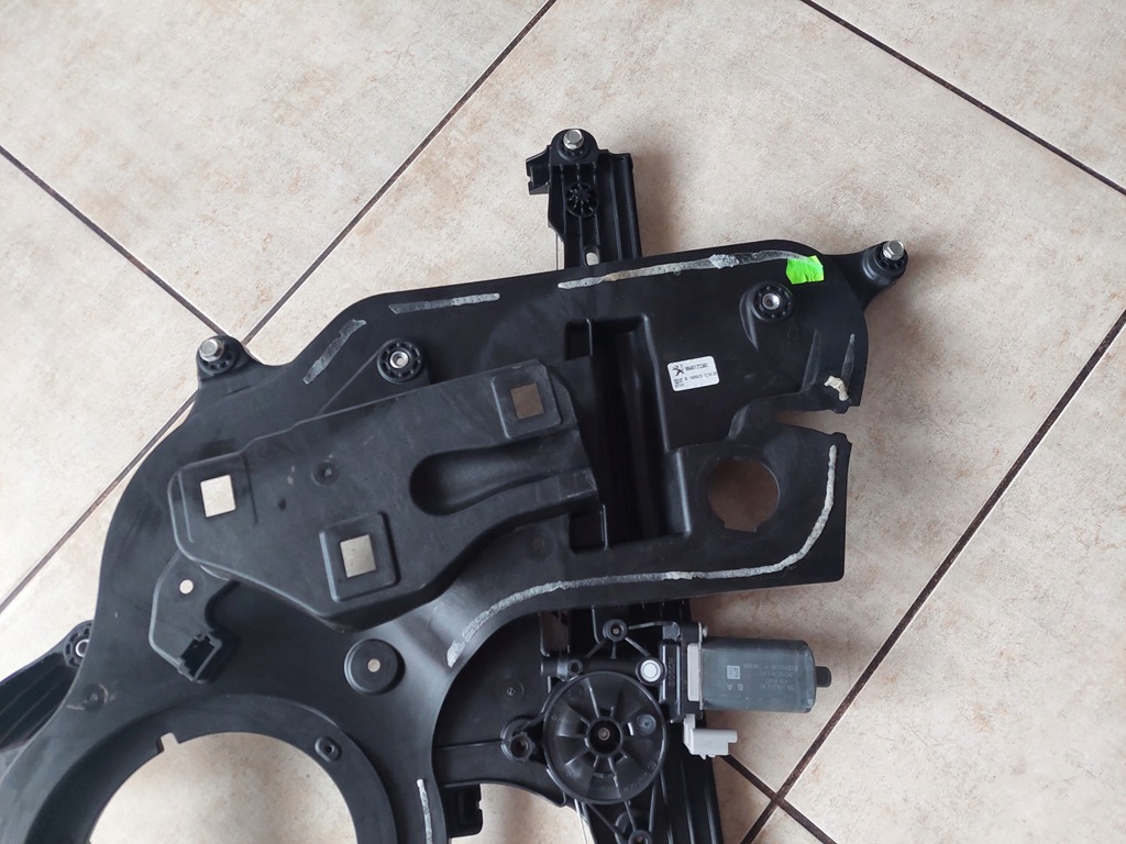 фото №6, Подъемник - правый перед - peugeot rifter - opel combo e - citroen berlingo