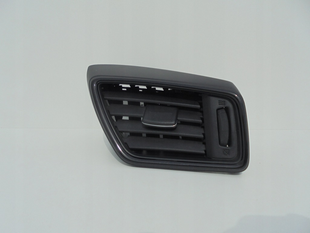 фото №5, X-trail t32 решётка обдув правая 68760 4ba0a