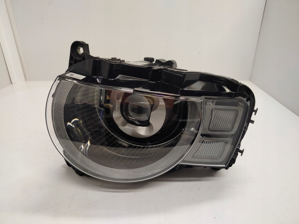 фото №1, Land rover defender ii full led лампа левая idealna