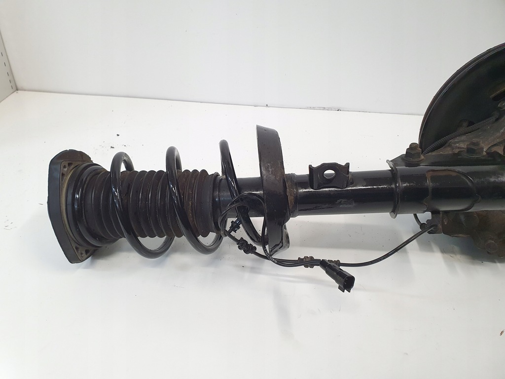 фото №7, Opel astra k lift поворотный кулак амортизационная стойка правый 1.2t