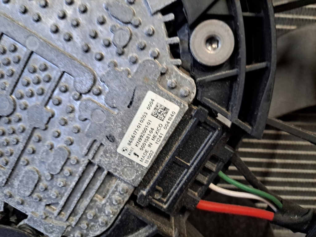 фото №9, Bmw x4 g02 f98 3.0 d комплект радиатор вентилятор интеркулер радиатор