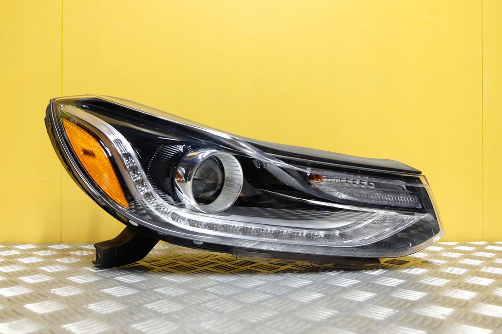 фото №1, Chevrolet trax 2017- фара лампа звичайна лінзована з led r usa