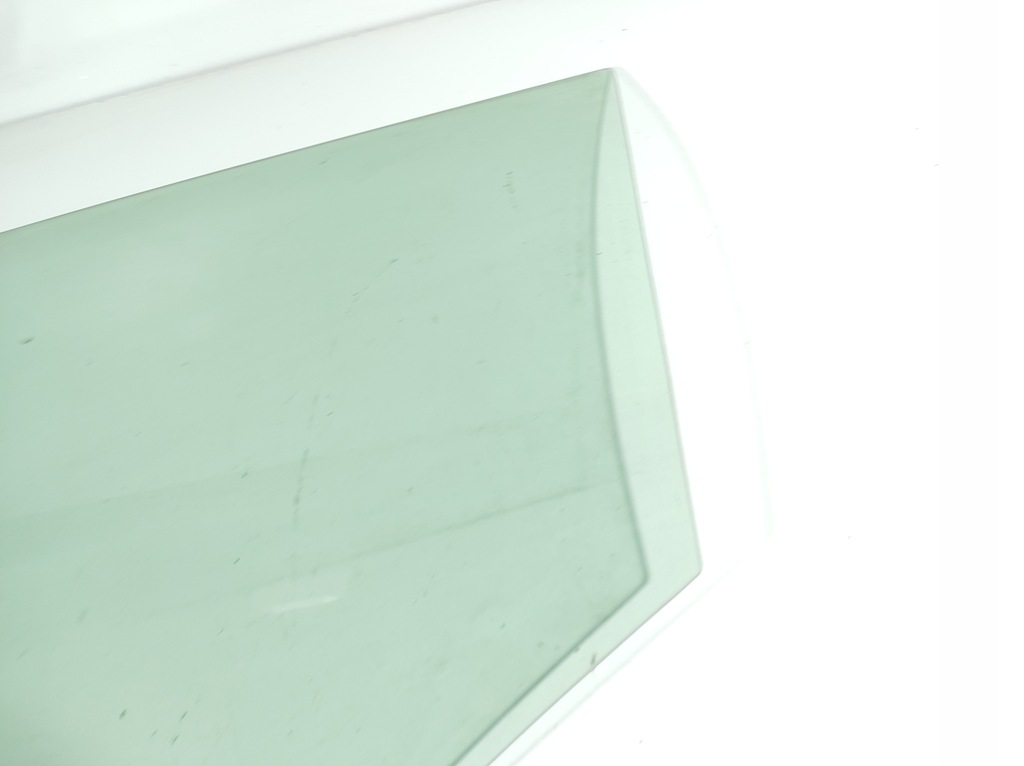 фото №8, Volvo v60 19r- стекло дверь левый задняя