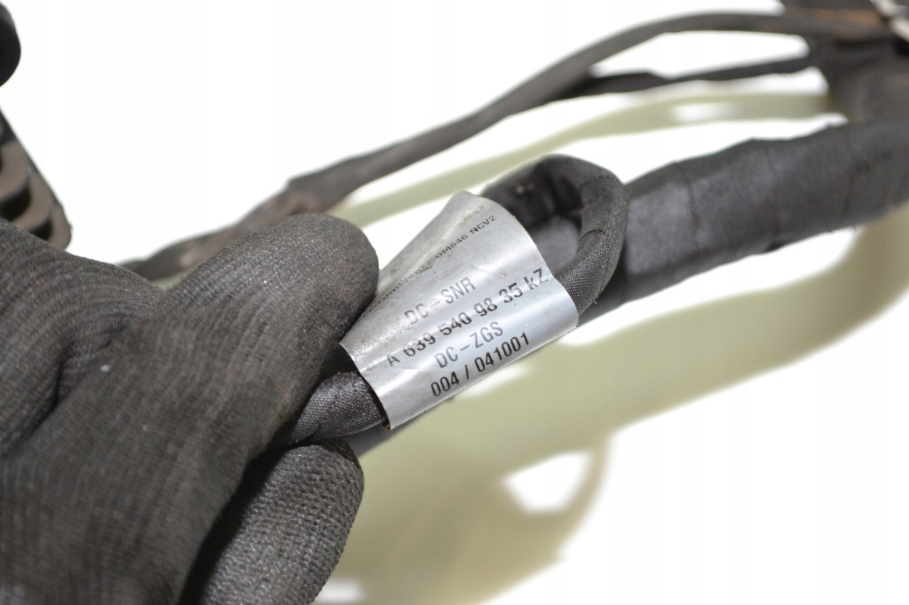 Mercedes w639 2.2 cdi viano vito жгут трубопровод двигателя 6395409835 европа с Разборки