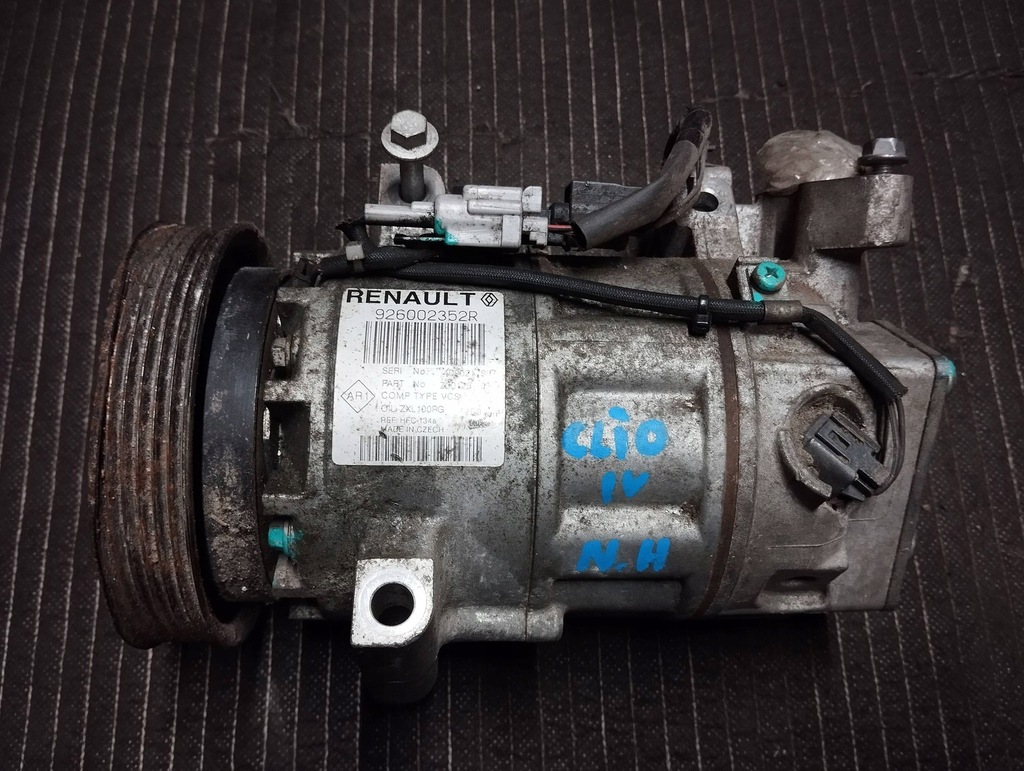 фото №1, Компрессор кондиционера renault clio iv captur i 926002352r