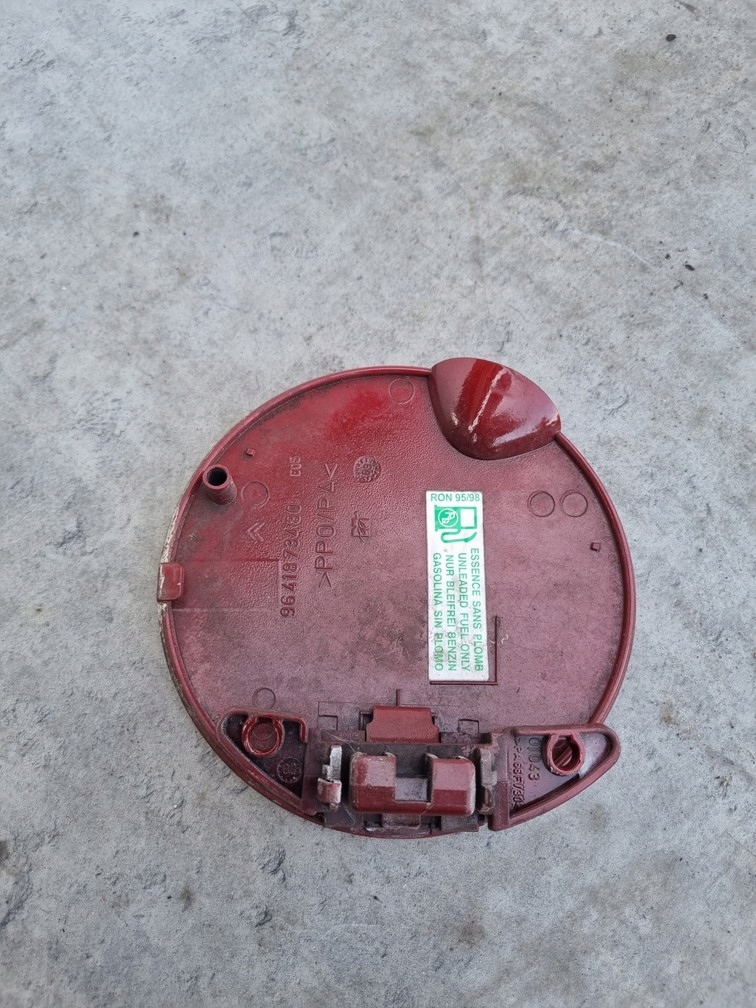 фото №2, Citroen c3 pluriel крышка заливной топлива