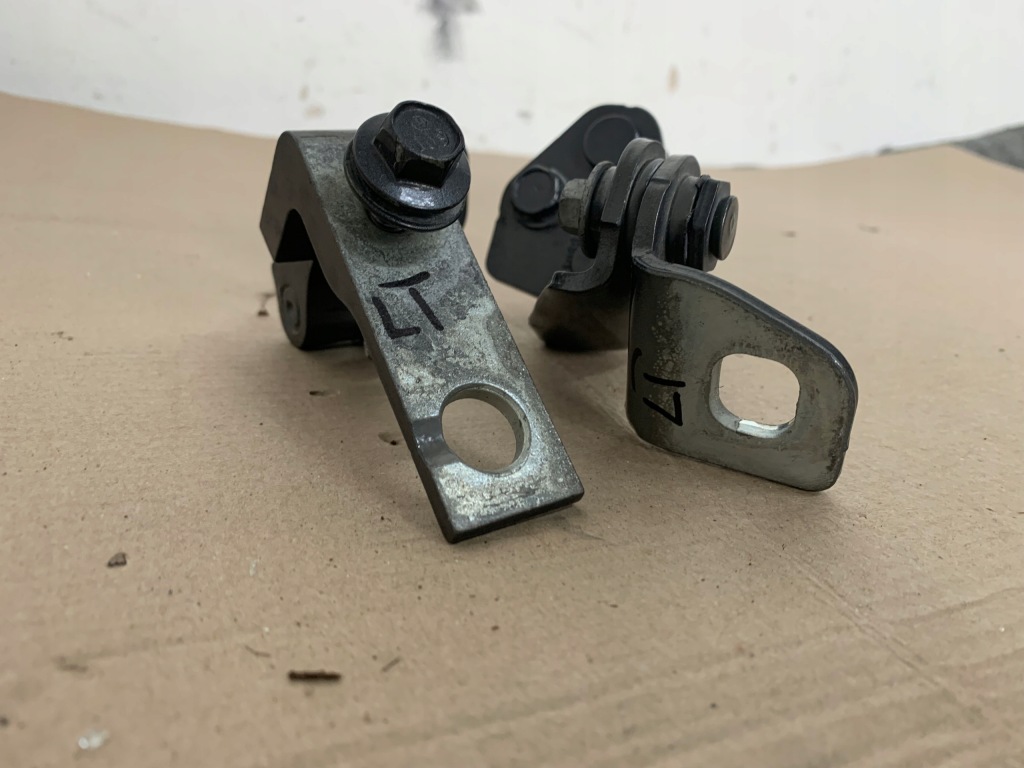 фото №4, Ford mustang mach-e rwd 21r петля петли дверь góra dół левый задняя задние