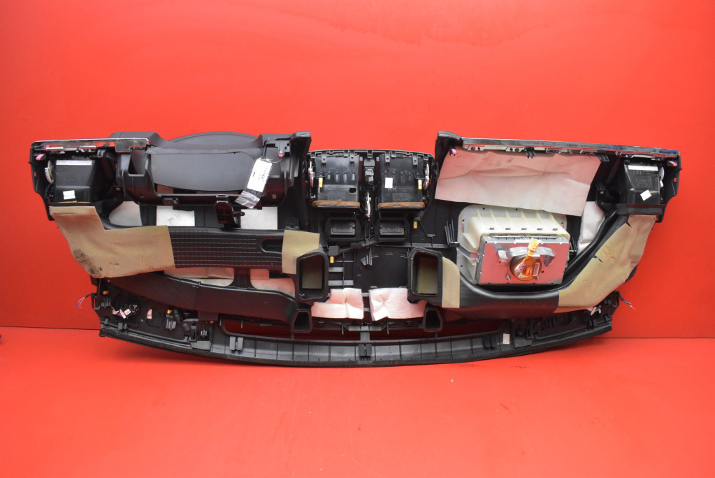 фото №5, Панель приладів приладова консоль панель приладів подушка безпеки eu toyota avensis t27 t29 09-11