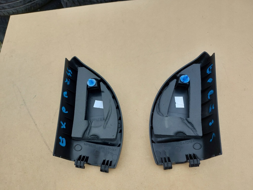 фото №2, Трикутник внутрішній двері renault express 21-