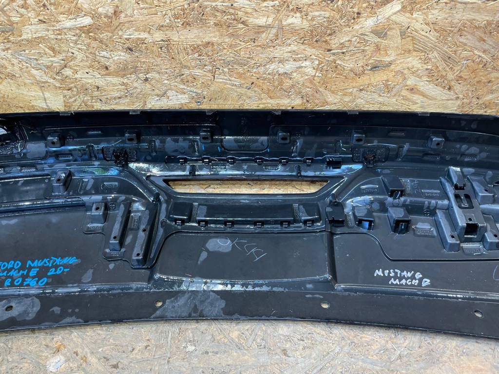 фото №7, Ford mustang mach-e 20- бампер задня задній накладка дифузор