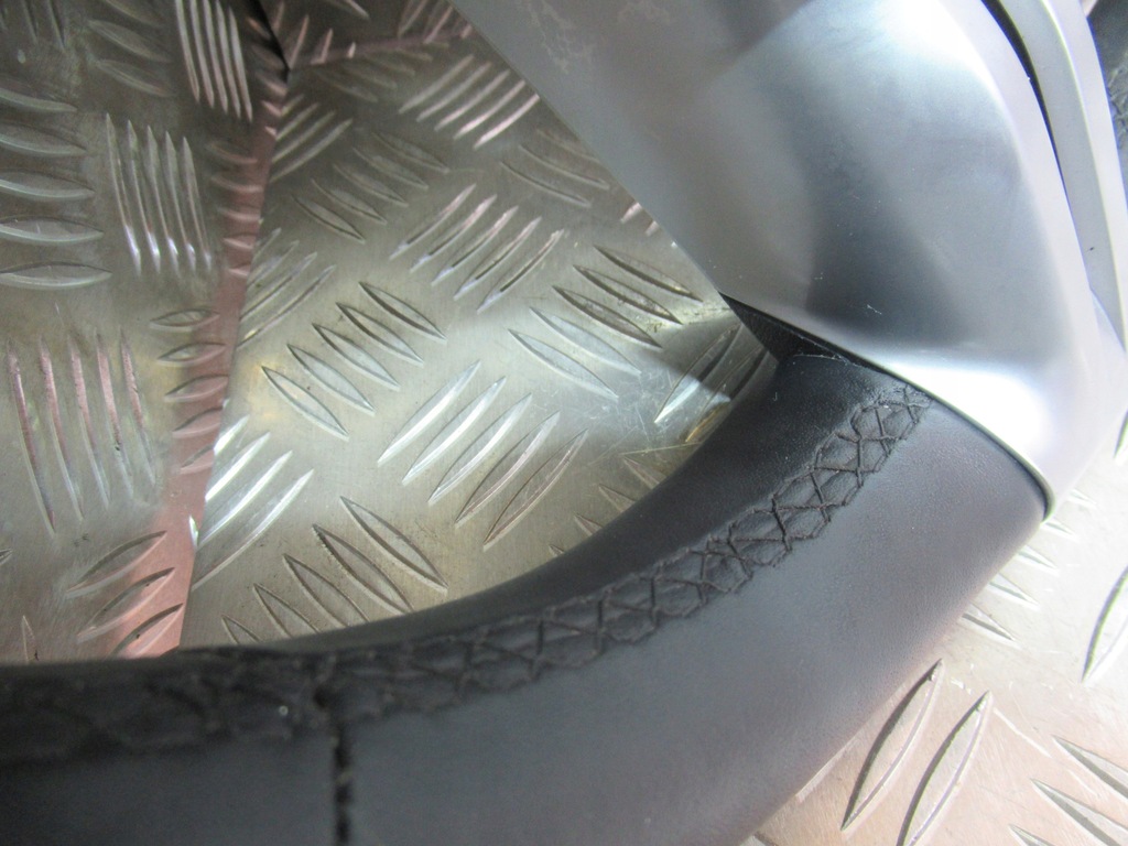 фото №12, Mercedes w206 воздуховод czarna кожа k327