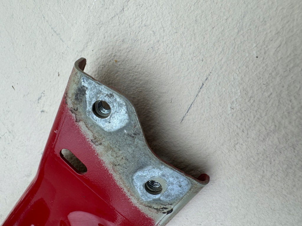 фото №7, Skoda octavia iii 3 lift 16r- кронштейн крила правий перед 5e0821141