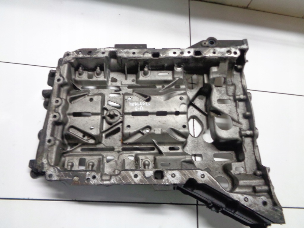 Купить Mercedes 651 основание картера масляный a6510140200