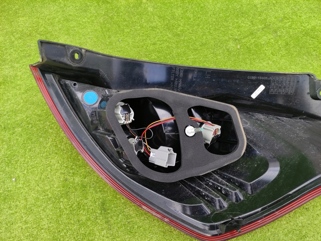 фото №8, Ford fiesta mk7 лампа левая задняя задняя